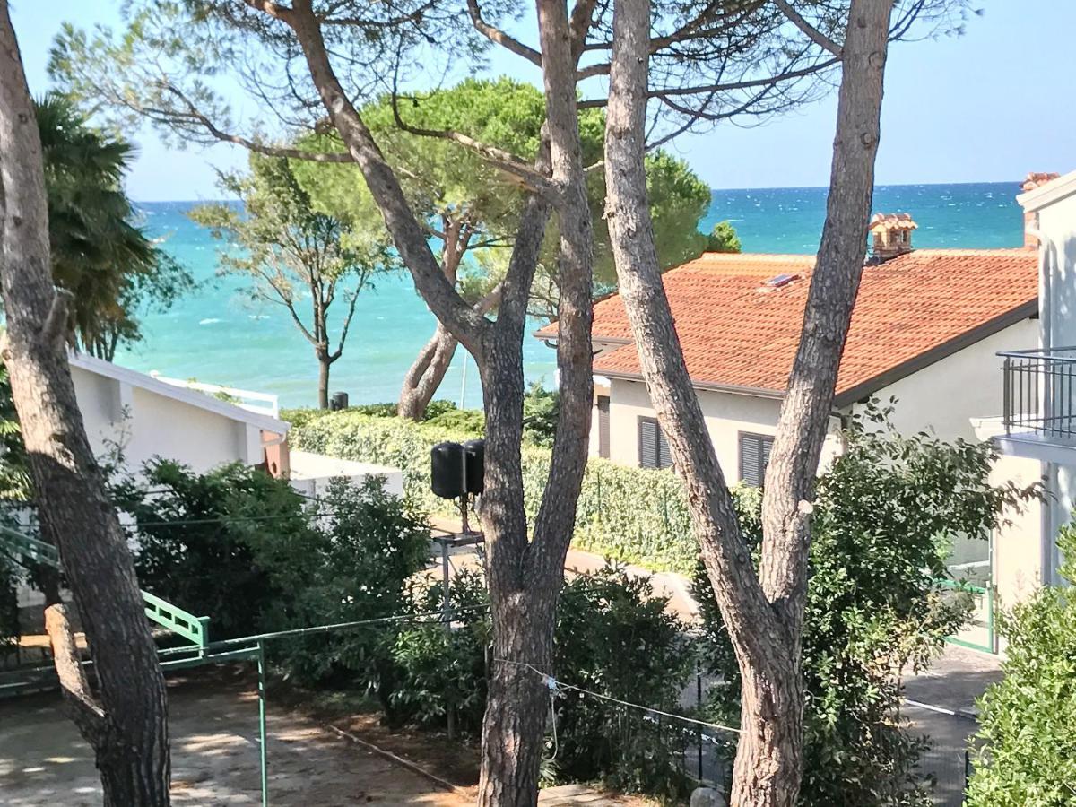 Todor Seaside Apartments Lovrečica Kültér fotó